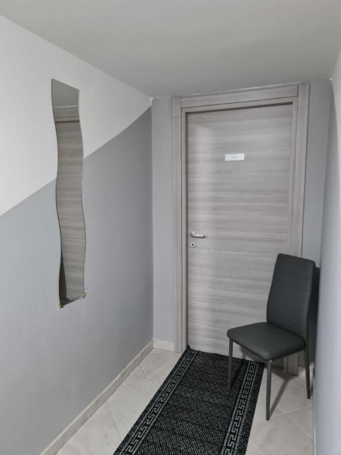 Landlady Airport Orio Bergamo Ida Hotel โอรีโอ อัล เซรีโอ ภายนอก รูปภาพ